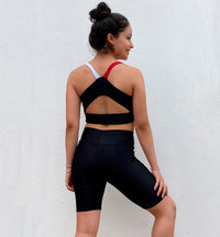 short bikers color negro vista trasera